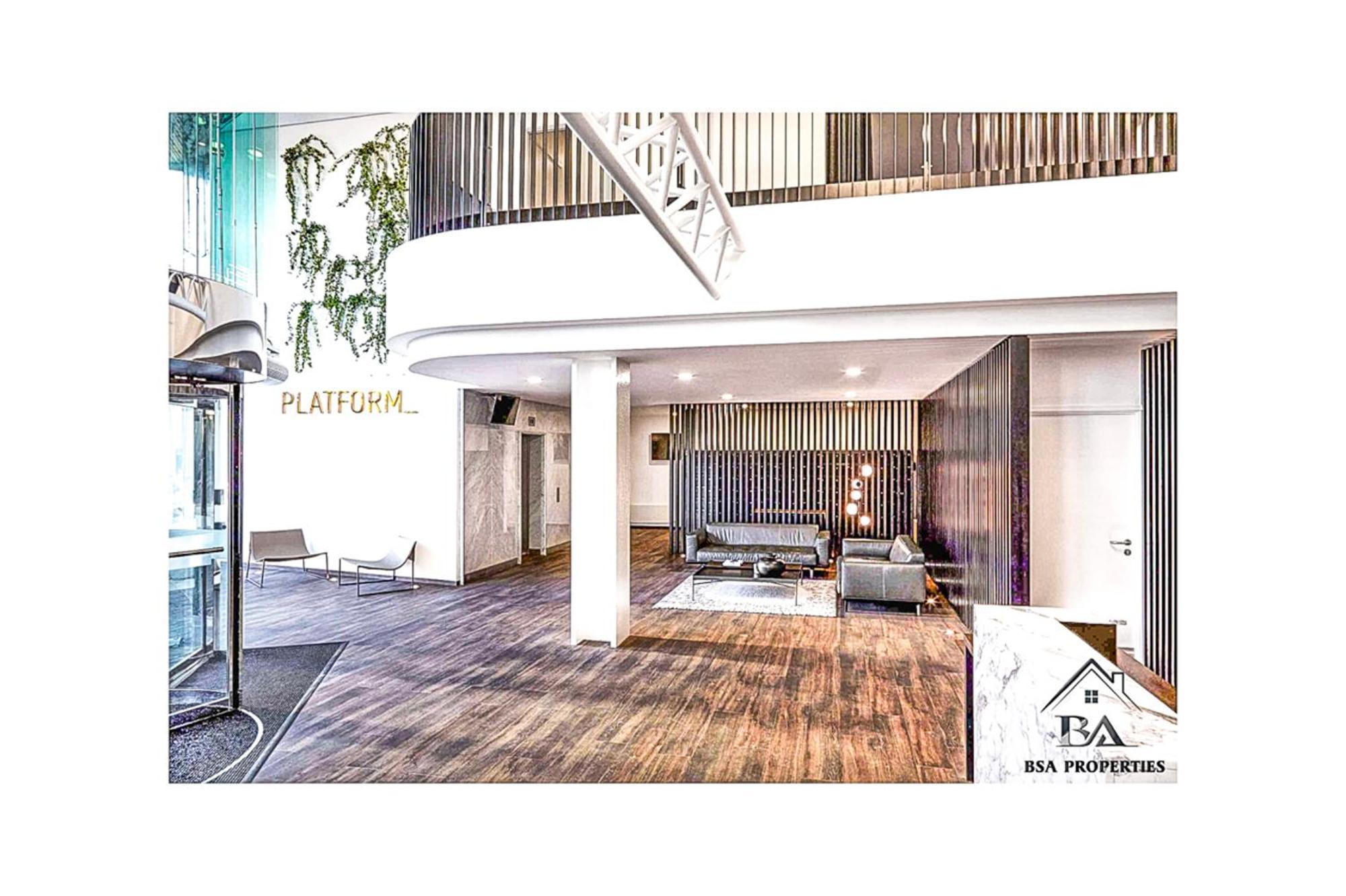 City Centre Apartment Close To Ascot & Legoland Sleep Upto 4 Guests - Parking On Request! Μπράκνελ Εξωτερικό φωτογραφία